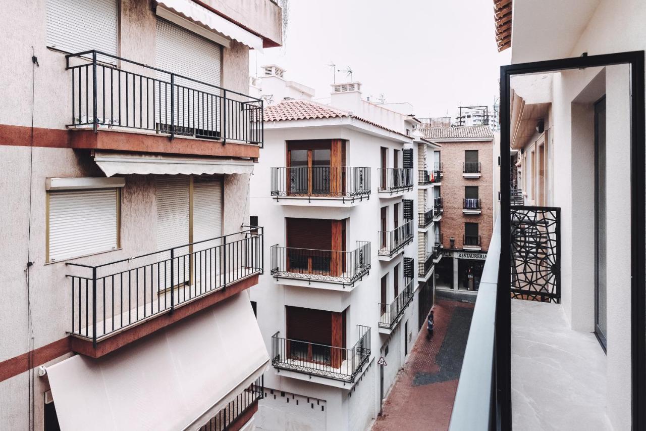 Gbh Hotel-Apartamentos Estrella De Mar ベニドルム エクステリア 写真